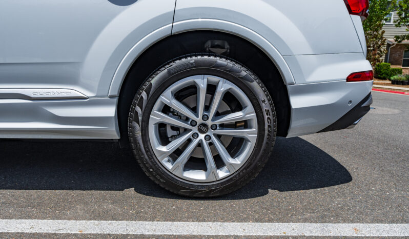 
								2025 Audi Q7 55 Premium Plus quattro full									