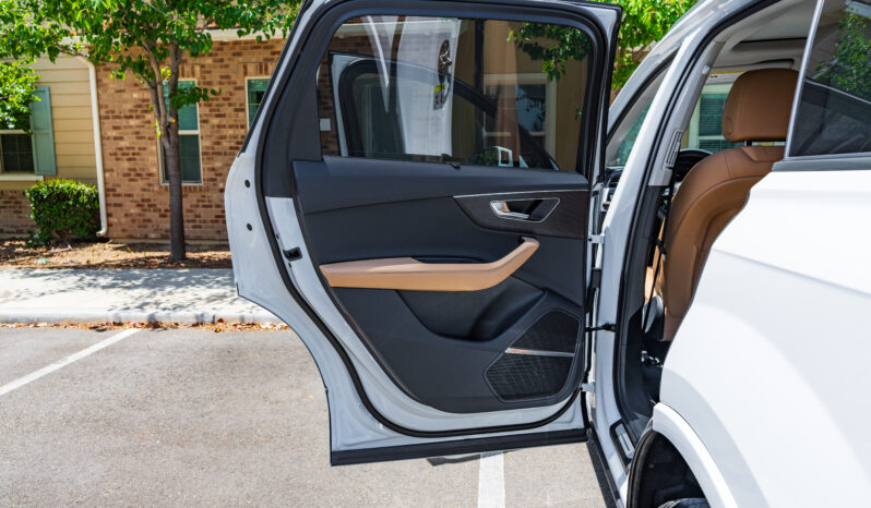 
								2025 Audi Q7 55 Premium Plus quattro full									