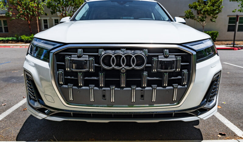 
								2025 Audi Q7 55 Premium Plus quattro full									
