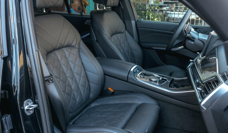 
								2025 BMW X5 M60i full									