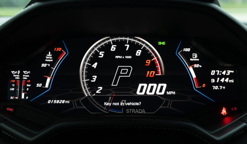 
								2020 Lamborghini Huracan EVO full									