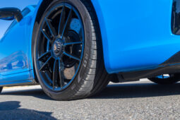 
										2023 Porsche 911 Carrera GTS full									
