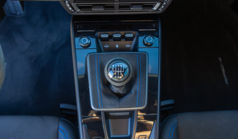 
								2023 Porsche 911 Carrera GTS full									