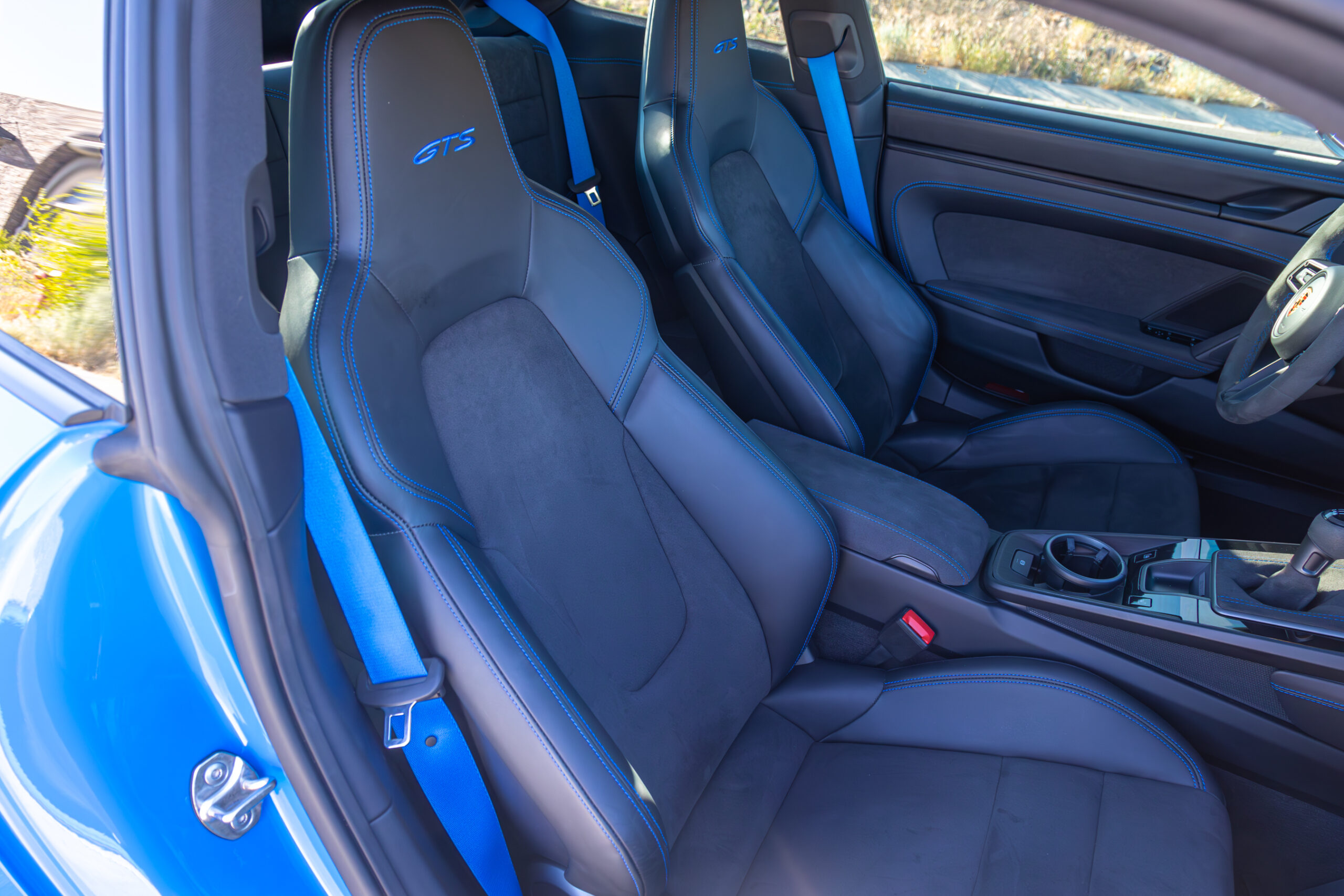 Porsche_911_Carrera_GTS-121