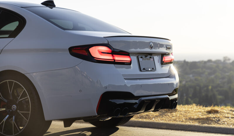 
								2023 BMW M5 Competition full									