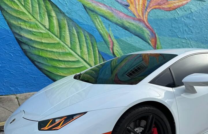 
								2020 Lamborghini Huracan EVO full									