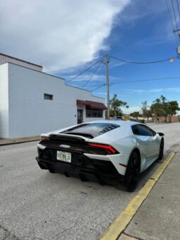 
										2020 Lamborghini Huracan EVO full									
