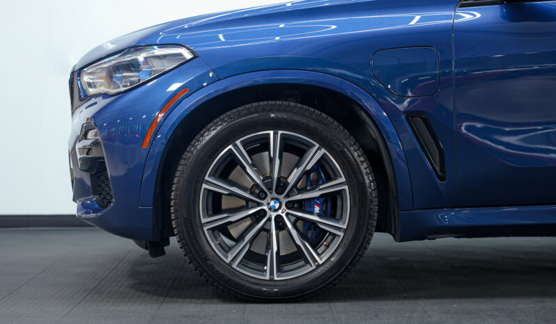 
								2021 BMW X5 xDrive45e full									