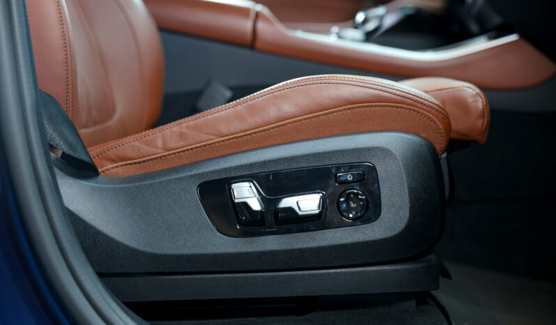 
								2021 BMW X5 xDrive45e full									