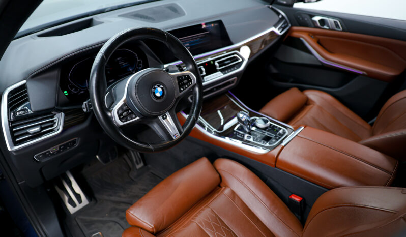 
								2021 BMW X5 xDrive45e full									
