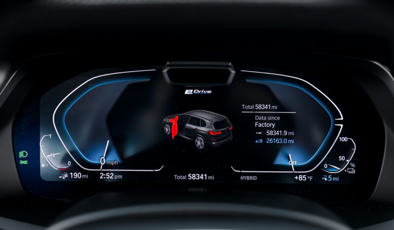 
								2021 BMW X5 xDrive45e full									