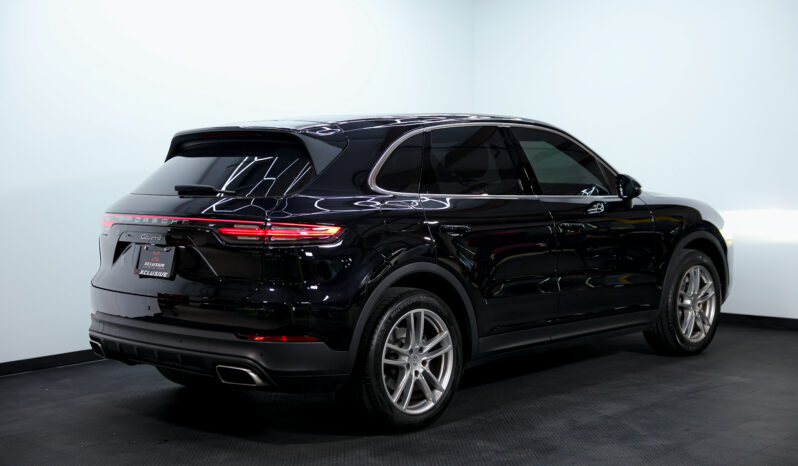 
								2022 Porsche Cayenne full									