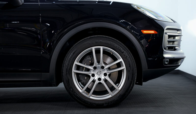 
								2022 Porsche Cayenne full									
