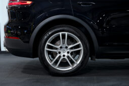 
										2022 Porsche Cayenne full									