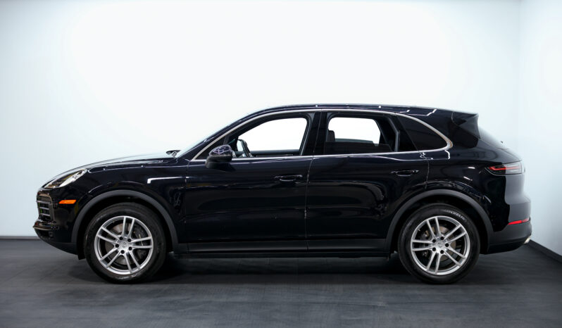 
								2022 Porsche Cayenne full									