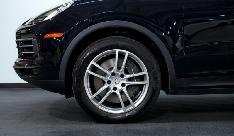 
								2022 Porsche Cayenne full									