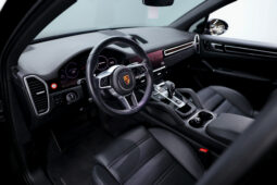 
										2022 Porsche Cayenne full									