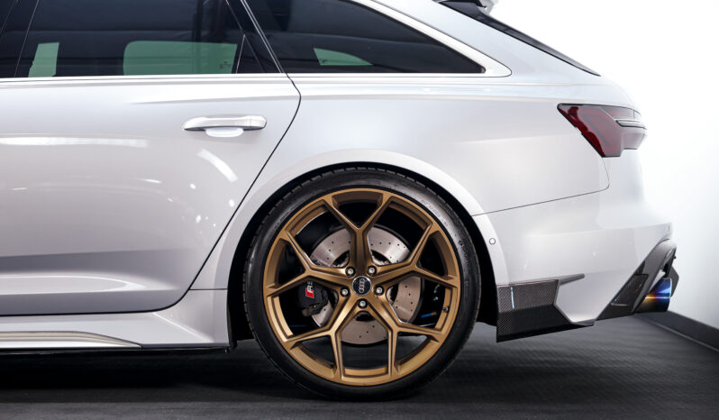 
								2023 Audi RS 6 Avant full									