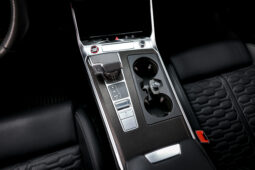 
										2023 Audi RS 6 Avant full									