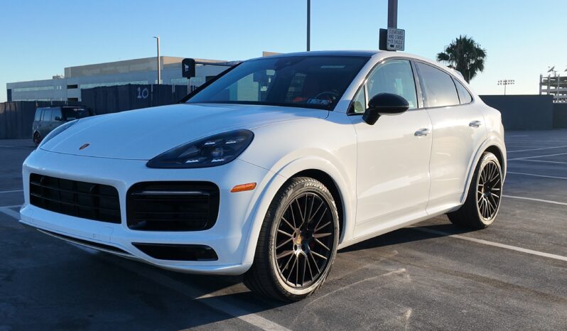 
								2022 Porsche Cayenne GTS full									