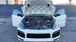 
										2022 Porsche Cayenne GTS full									