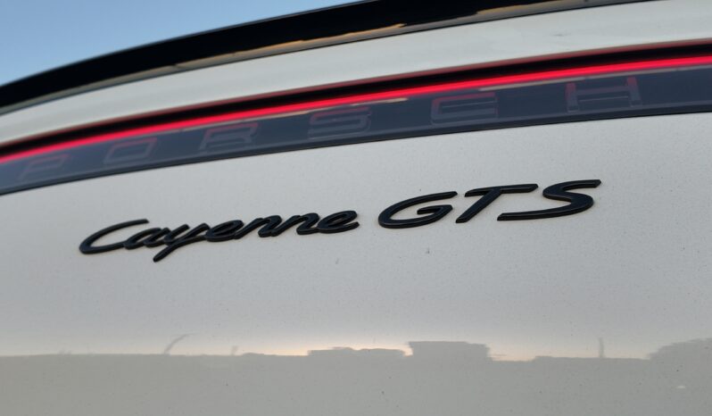 
								2022 Porsche Cayenne GTS full									