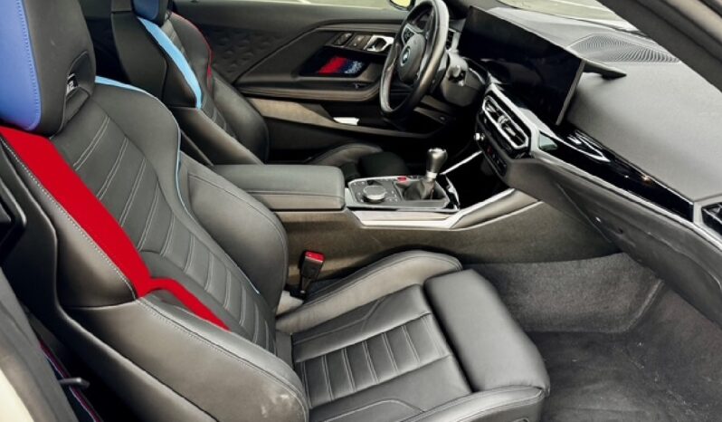 
								2024 BMW M2 Base full									
