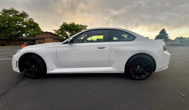 
								2024 BMW M2 Base full									