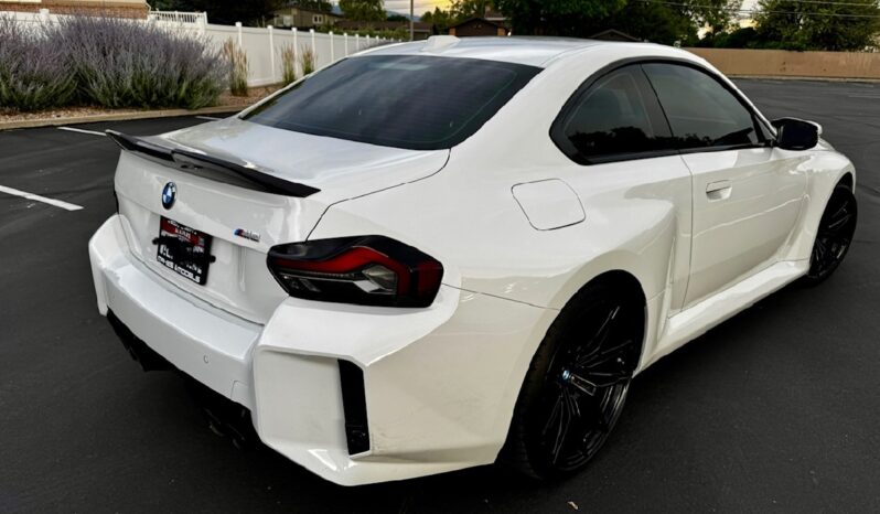 
								2024 BMW M2 Base full									