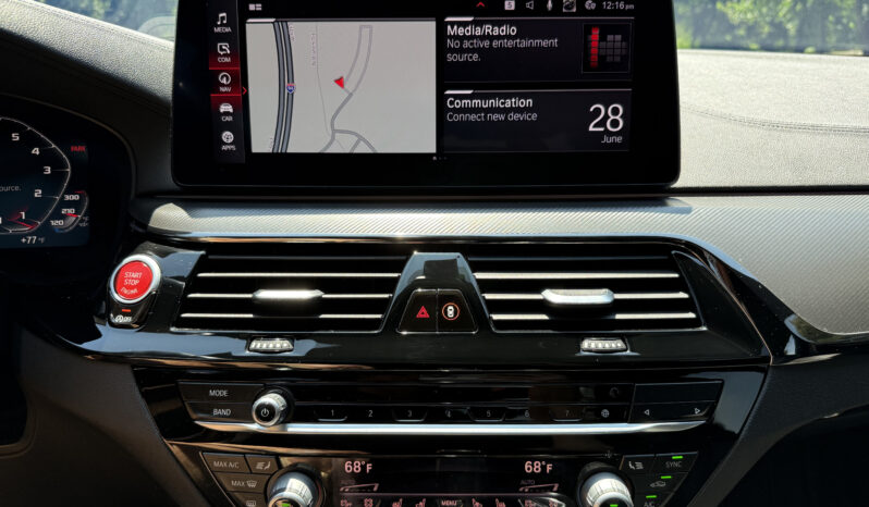 
								2021 BMW M5  Competition full									