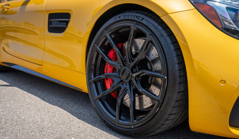 
								2018 Mercedes AMG GT-C full									