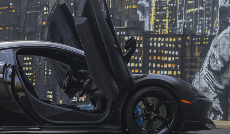 
								2019 Mclaren 600LT full									