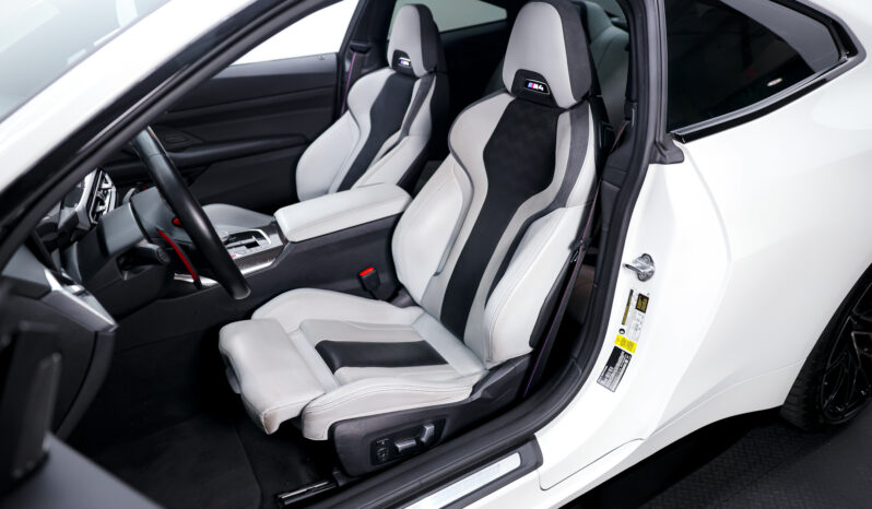 
								2024 BMW M4 Competition full									