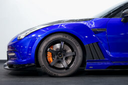 
										Nissan GTR full									
