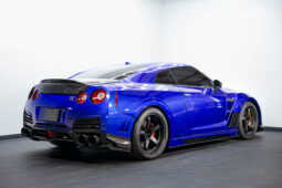 
										Nissan GTR full									