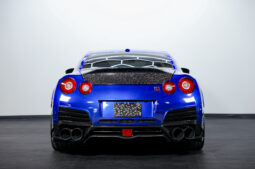 
										Nissan GTR full									