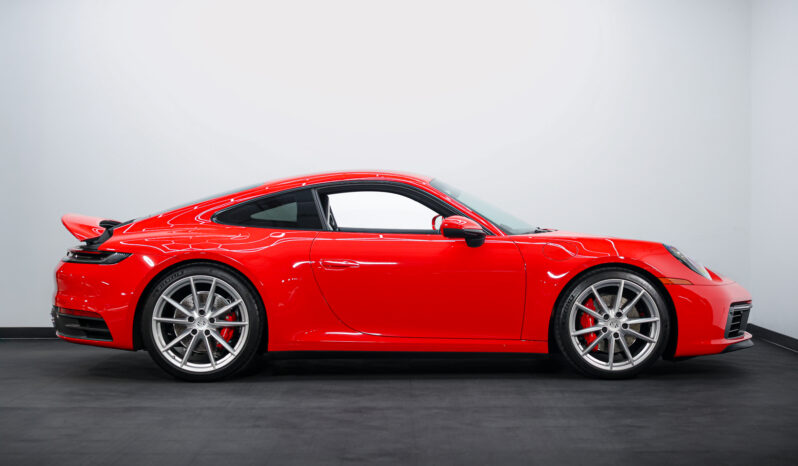 
								2020 Porsche 911 Carrera S full									