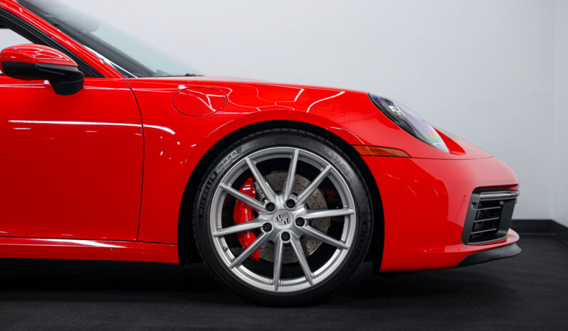 
								2020 Porsche 911 Carrera S full									