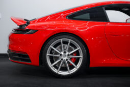 
										2020 Porsche 911 Carrera S full									