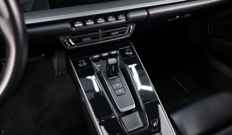 
								2020 Porsche 911 Carrera S full									