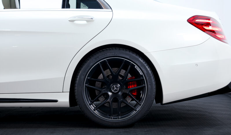 
								2019 Mercedes Benz S 63 AMG full									