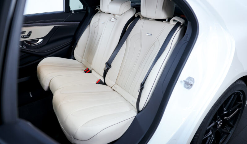 
								2019 Mercedes Benz S 63 AMG full									