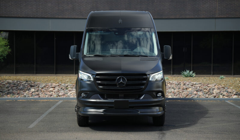 
								2024 Mercedes Benz Sprinter 3500 full									
