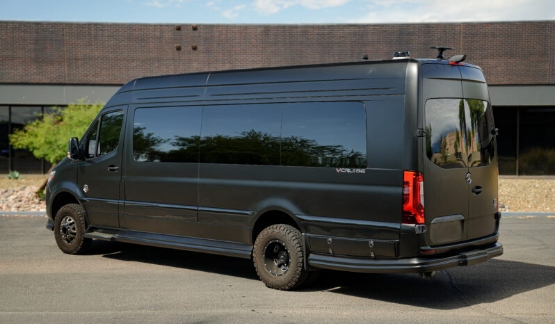 
								2024 Mercedes Benz Sprinter 3500 full									