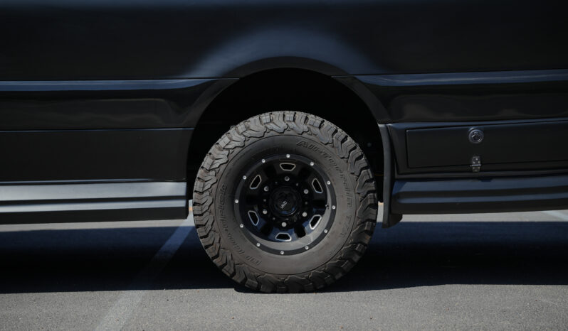 
								2024 Mercedes Benz Sprinter 3500 full									