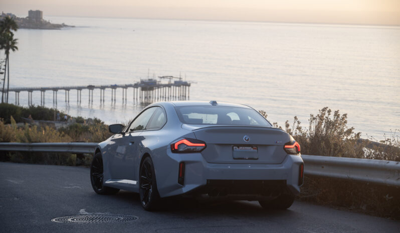 
								2024 BMW M2 Base full									