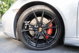 
										2017 Porsche 911 Carrera 4S full									