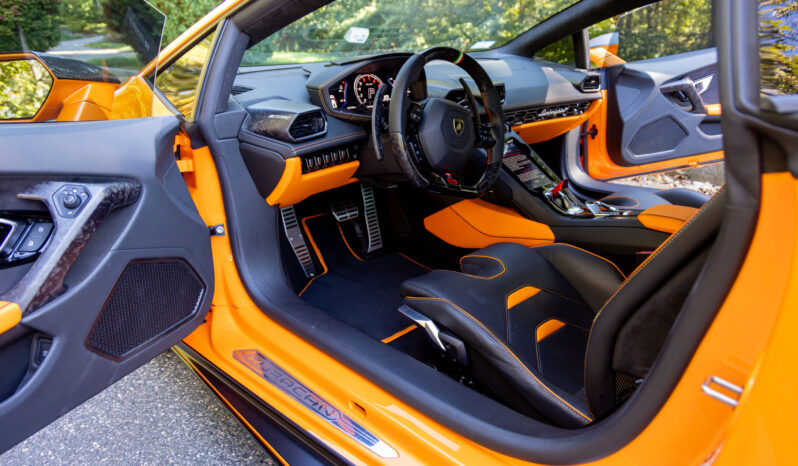 
								2021 Lamborghini Huracan EVO full									