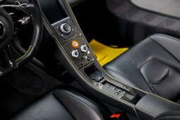 
										2015 McLaren 650S Base full									