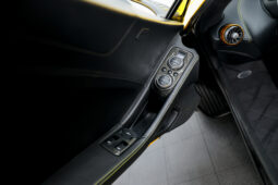 
										2015 McLaren 650S Base full									